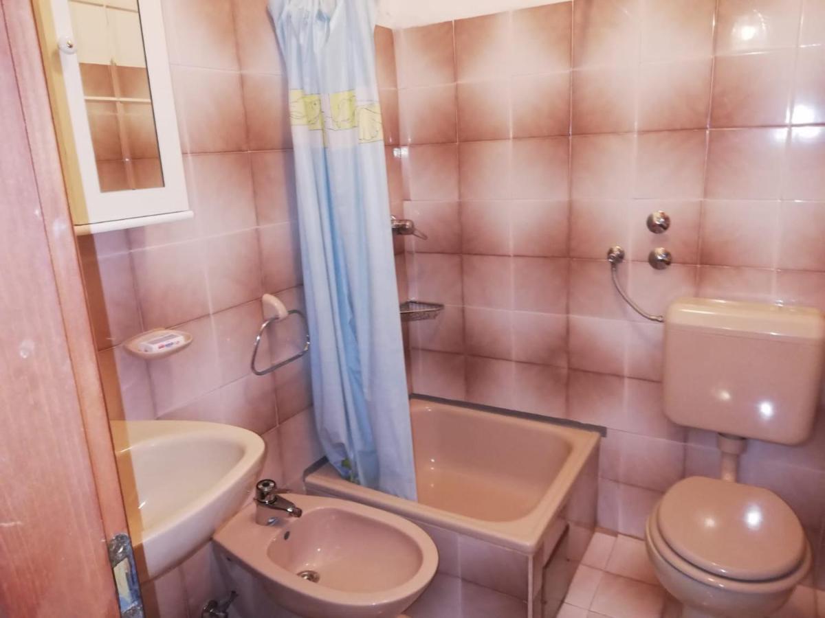 Iva/Sepac 1 Apartment Đảo Krk Ngoại thất bức ảnh