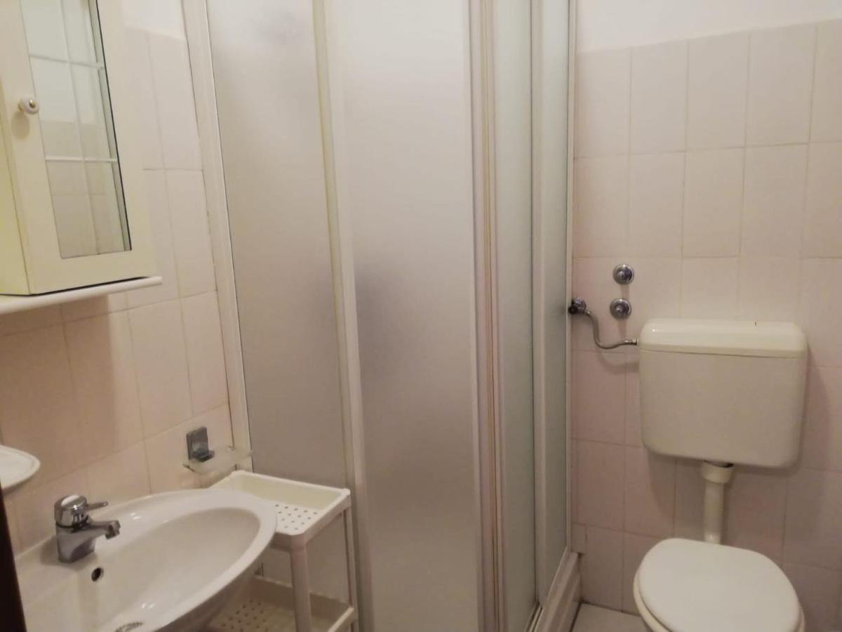 Iva/Sepac 1 Apartment Đảo Krk Ngoại thất bức ảnh